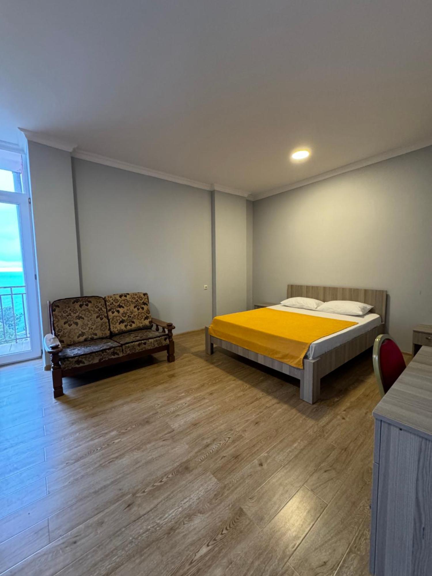 Apartamento Colibri Batumi Exterior foto