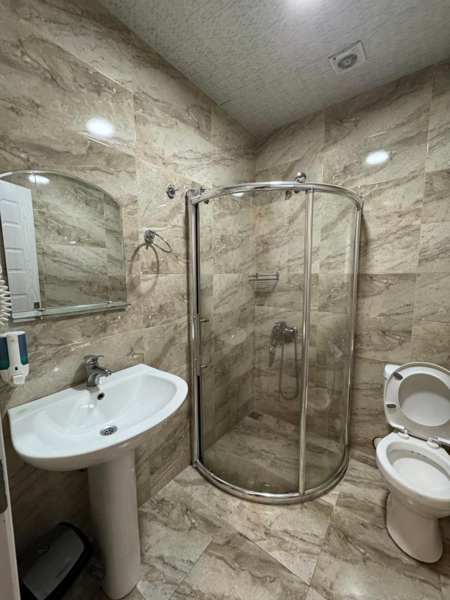 Apartamento Colibri Batumi Exterior foto
