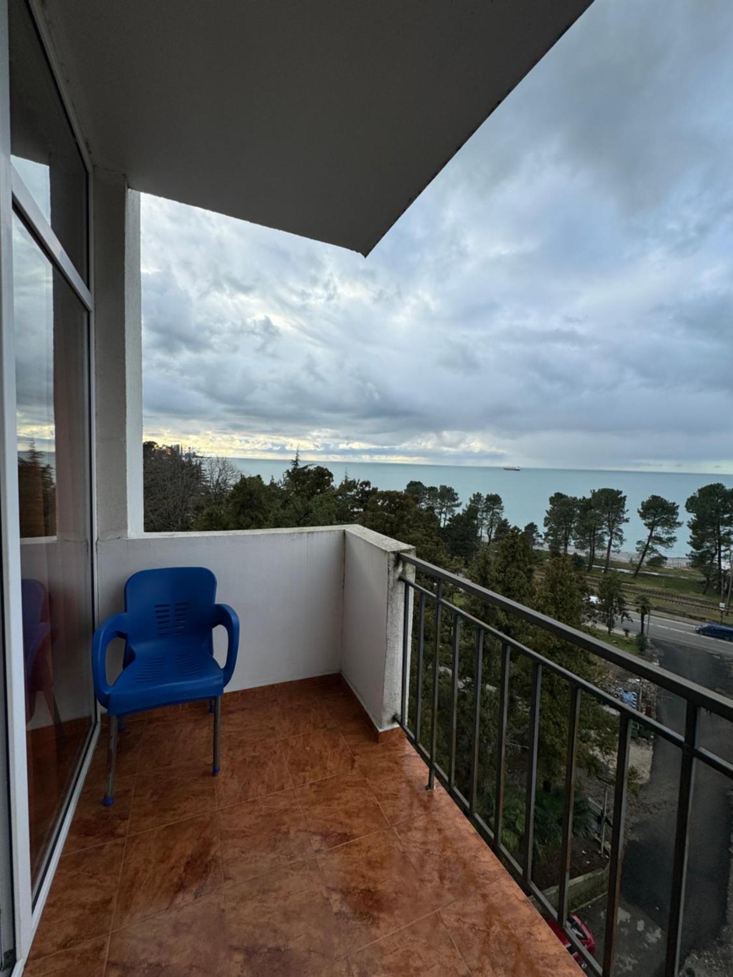 Apartamento Colibri Batumi Exterior foto