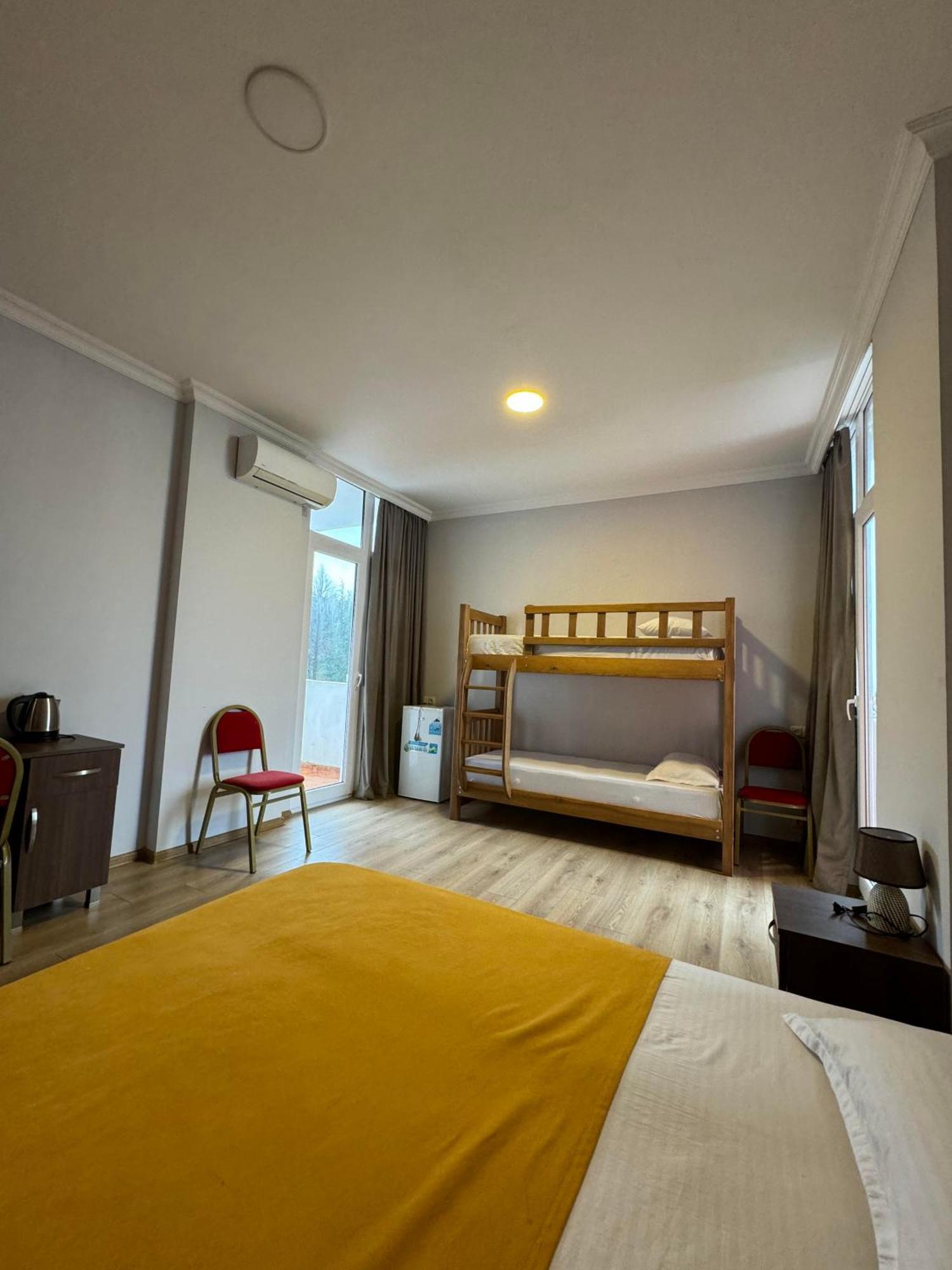 Apartamento Colibri Batumi Exterior foto
