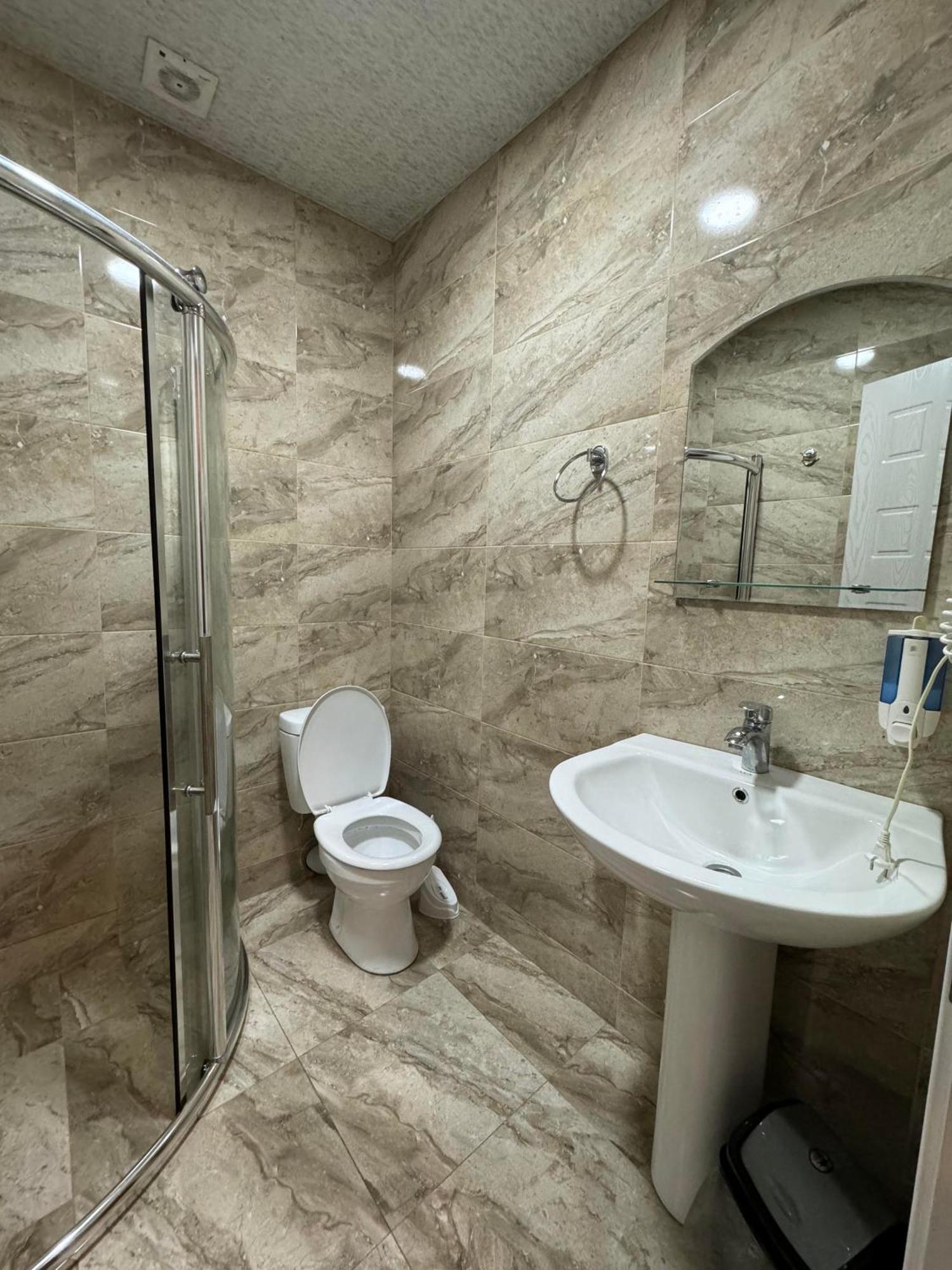 Apartamento Colibri Batumi Exterior foto
